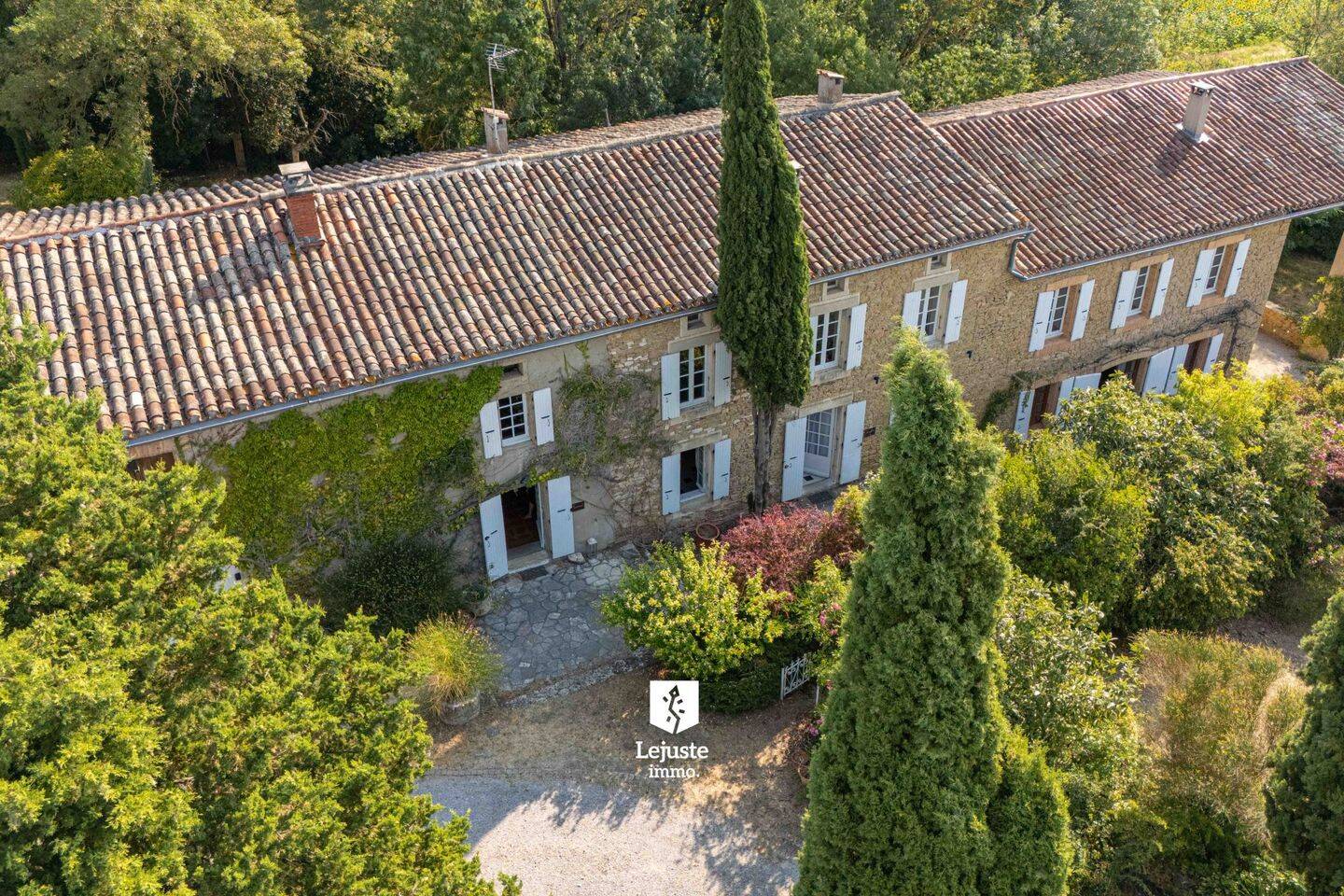 Maison 20 pièces 567 m² · à Revel · 567 m² · 630 000 €