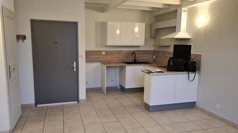 Appartement 1 pièce 43 m² · à Saint-André-de-Sangonis · 43,1 m² · 535 €