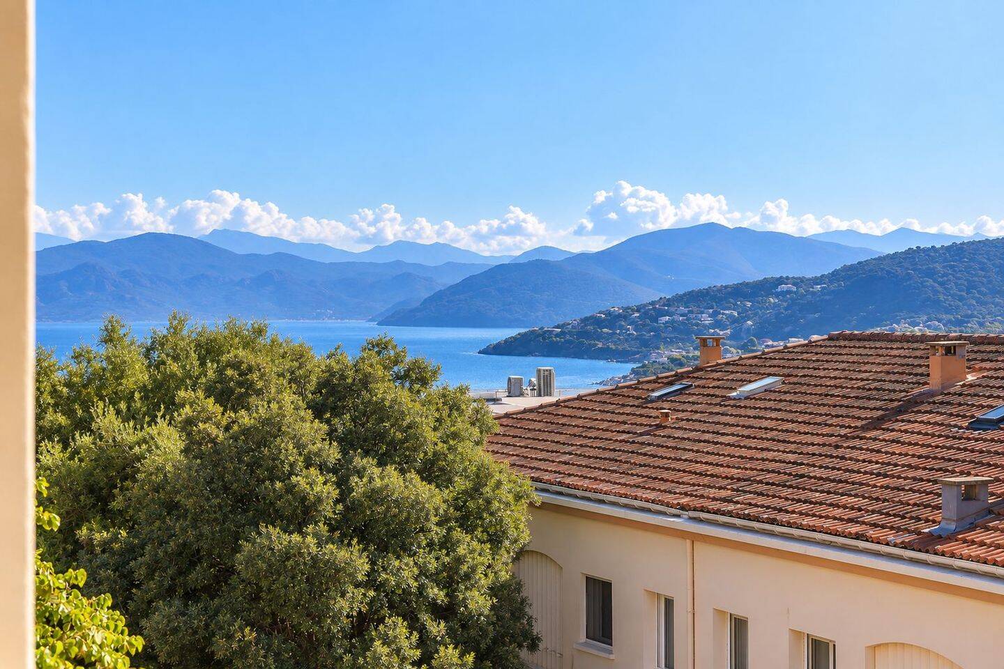 Appartement 3 pièces 65 m² · à L'Île-Rousse · 65 m² · 298 000 €