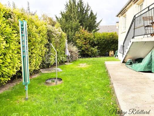 Maison à vendre 137 000 € 4 pièces 2 chambres 117 m² Villeneuve-l'Archevêque 89190