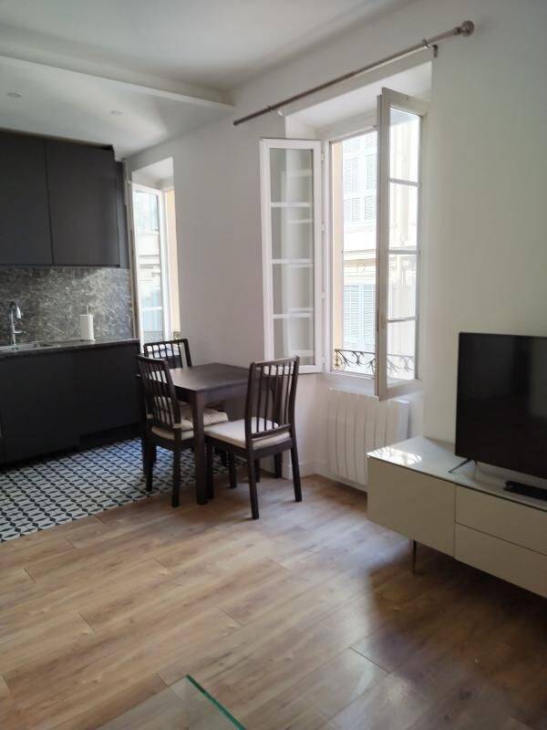 Appartement 2 pièces 33 m² · à Nice · 32,7 m² · 1 160 €