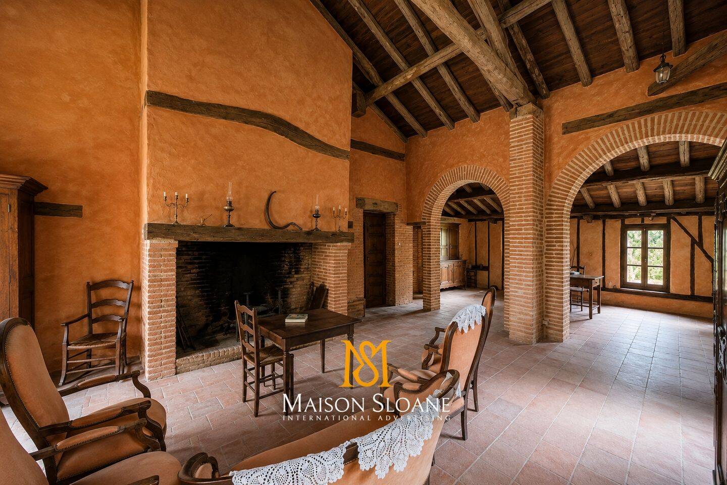 Maison 9 pièces 300 m² · à Moissac · 300 m² · 399 000 €