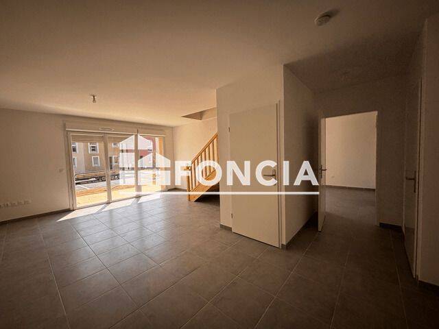 Maison 4 pièces 91 m² · à Amiens · 90,7 m² · 1 036 €