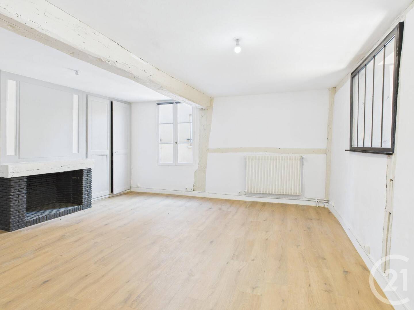 Appartement 4 pièces 88 m² · à Chartres · 87,7 m² · 250 000 €