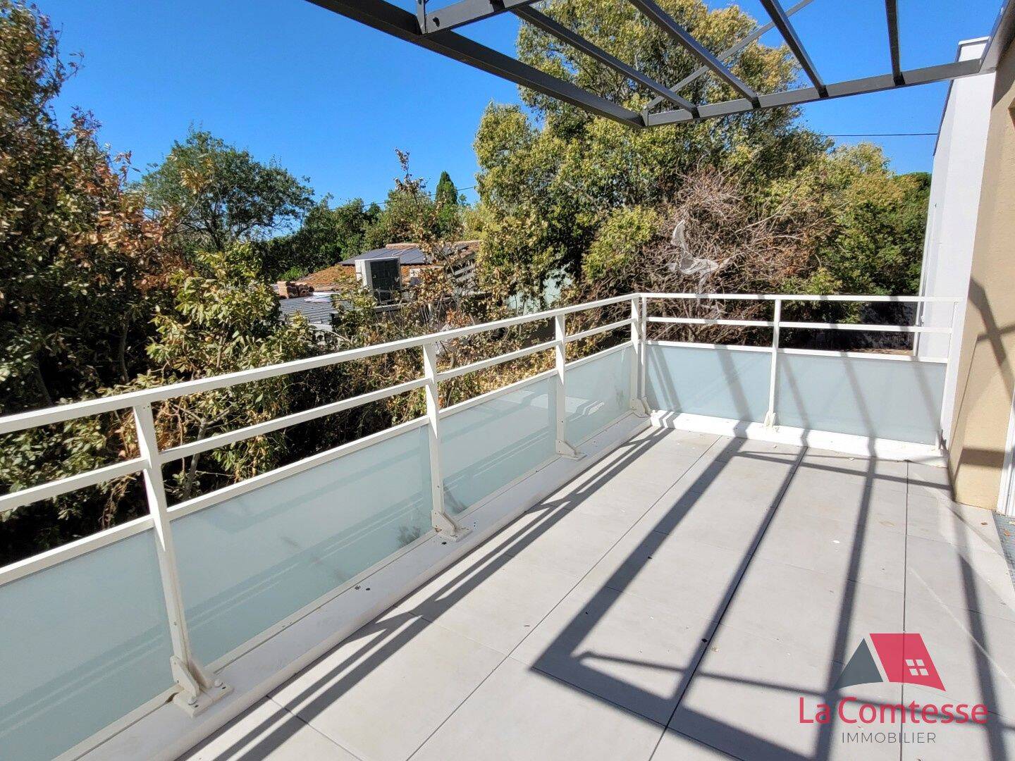 Appartement 3 pièces 63 m² · à Istres · 62,6 m² · 864 €/mois