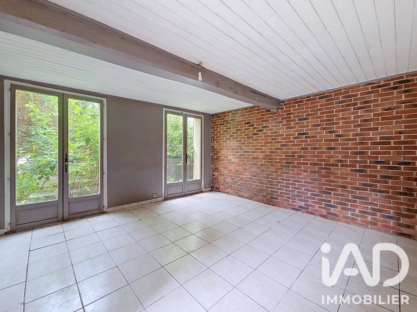 Maison 4 pièces 83 m² · à Notre-Dame-de-Bondeville · 83 m² · 79 000 €
