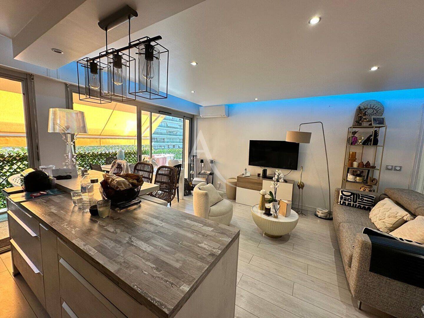Appartement 2 pièces 49 m² · à Cannes · 49 m² · 275 600 €