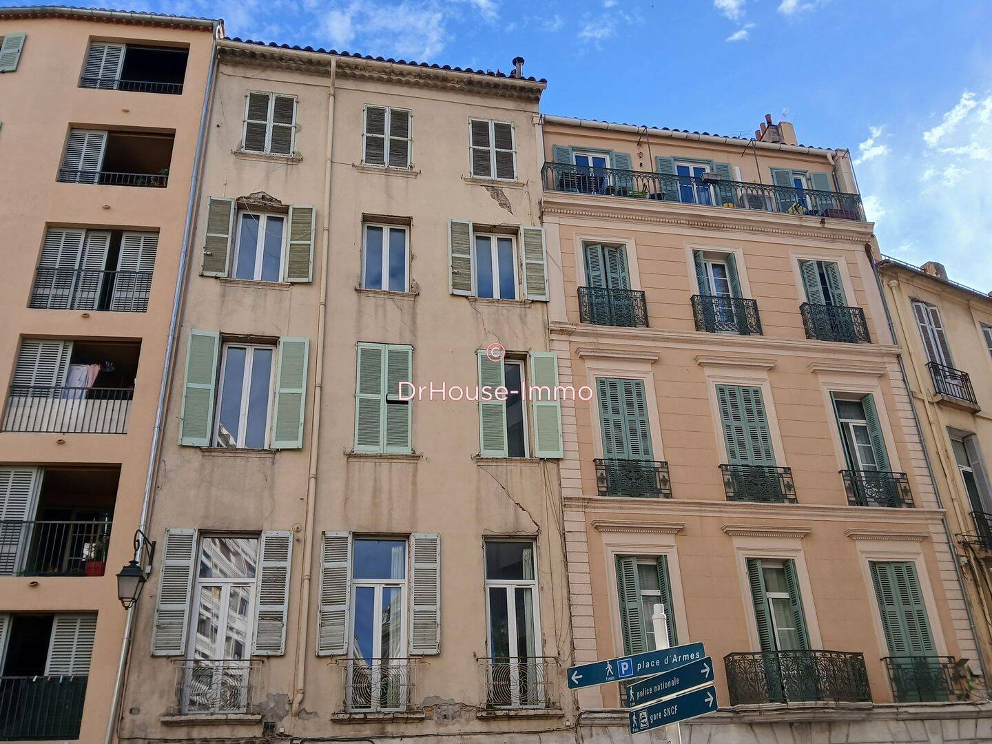 Appartement 2 pièces 47 m² · à Toulon · 46,7 m² · 110 000 €