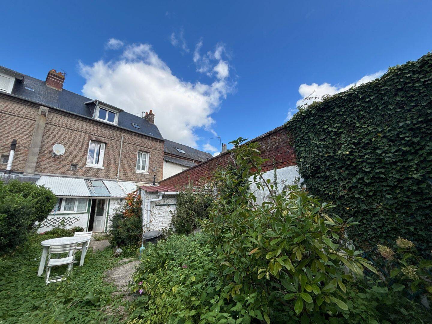 Maison 4 pièces 80 m² · à Eu · 80,3 m² · 128 000 €