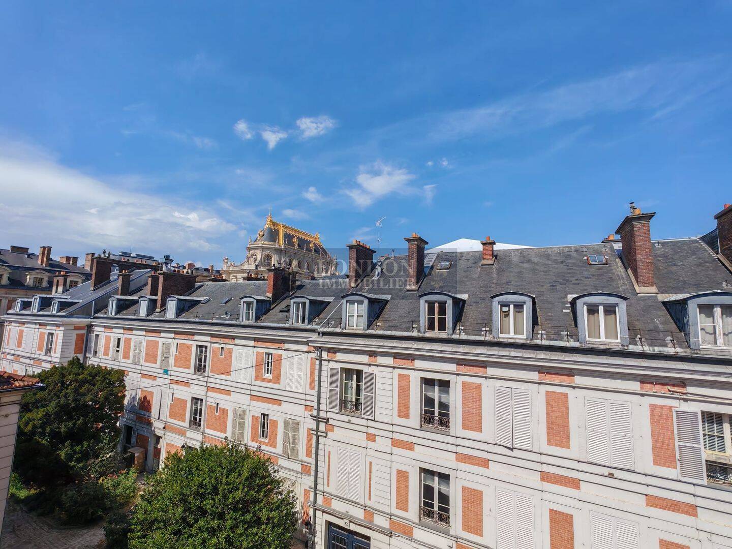 Appartement 5 pièces 96 m² · à Versailles · 95,6 m² · 2 625 €/mois