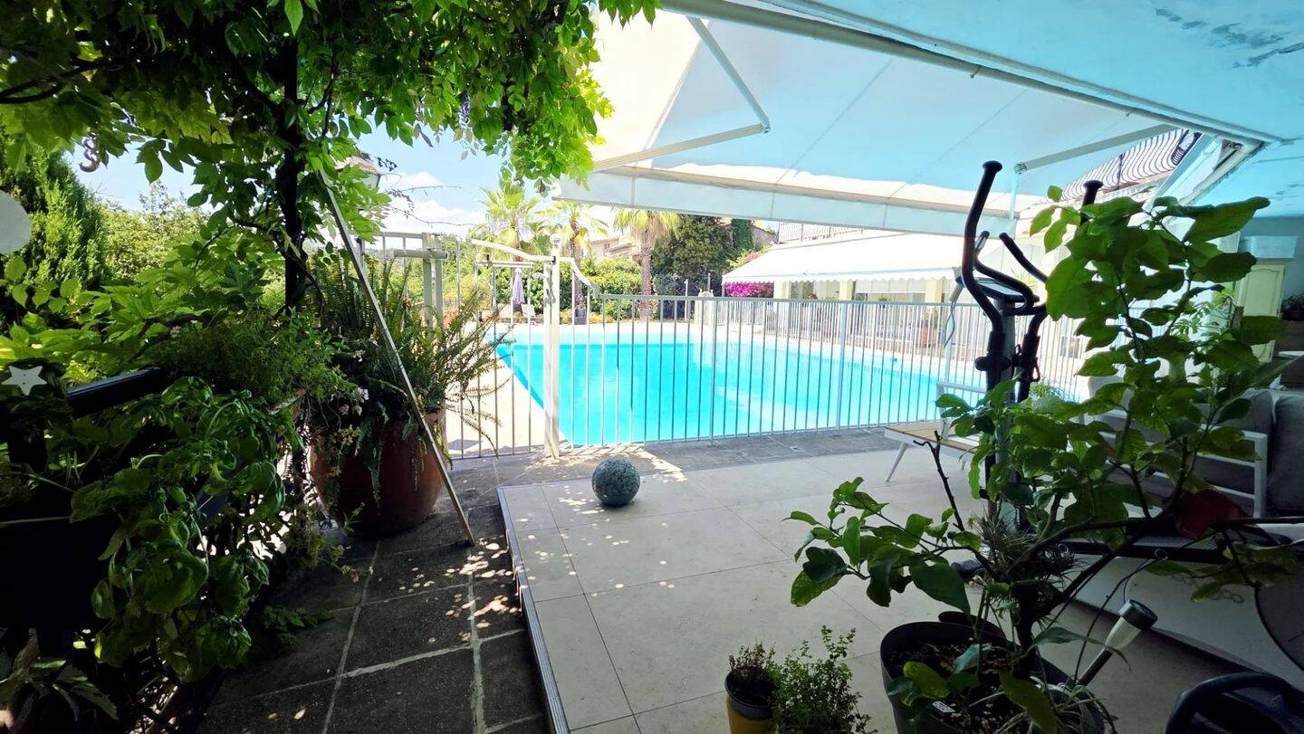 Appartement 4 pièces 117 m² · à Villeneuve-Loubet · 117 m² · 595 000 €