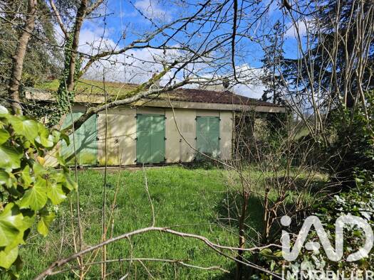 Maison à vendre 155 000 € 4 pièces 2 chambres 93 m² 1 315 m² de terrain La Ferrière 85280