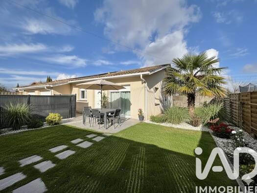 Maison de plain-pied à vendre 240 000 € 4 pièces 3 chambres 86 m² 374 m² de terrain Portets 33640