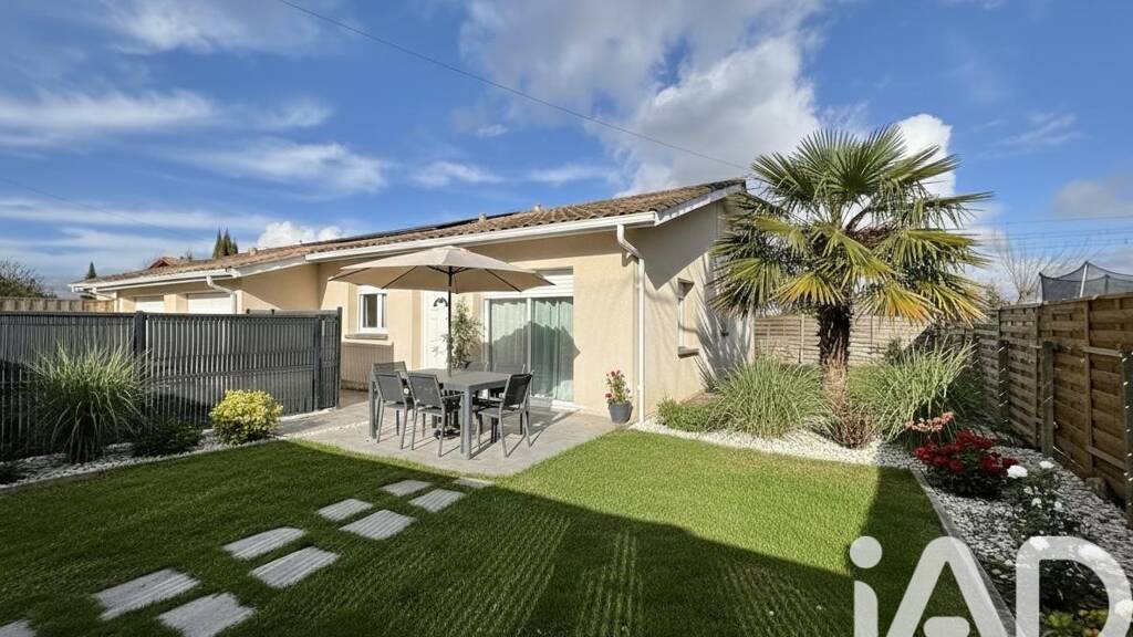 Maison de plain-pied à vendre 240 000 € 4 pièces 3 chambres 86 m² 374 m² de terrain Portets 33640