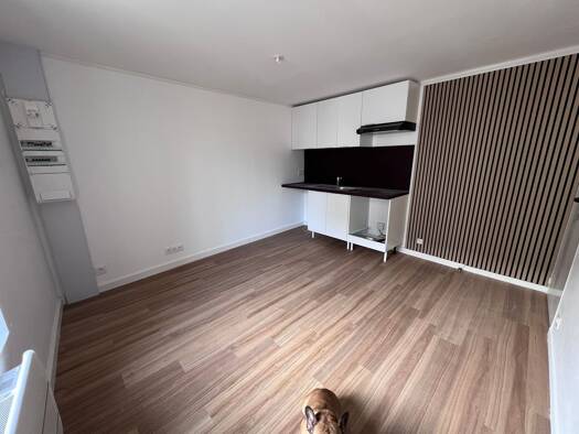 Appartement à louer 1 050 € 3 pièces 2 chambres 55 m² Étage 1/2 Vaux-sur-Seine 78740