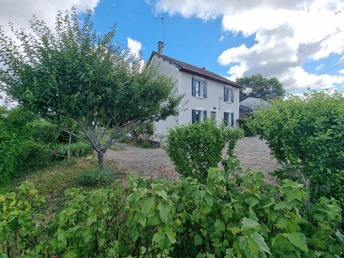 Maison 7 pièces 145 m² · à Garchizy · 145 m² · 160 000 €