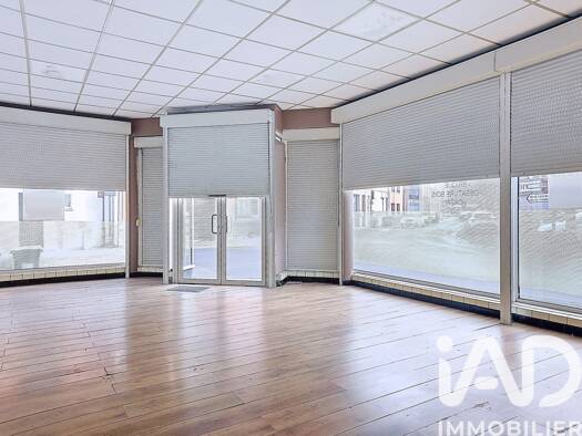 Immeuble à vendre 249 500 € 280 m² Zone Artisanale-Cité de Croix Hénin-Beaumont 62110