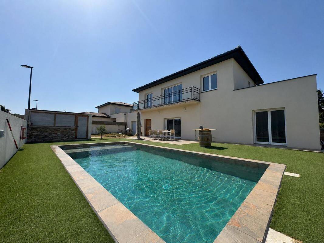 Maison 5 pièces 168 m² · à Pinet · 168 m² · 498 000 €