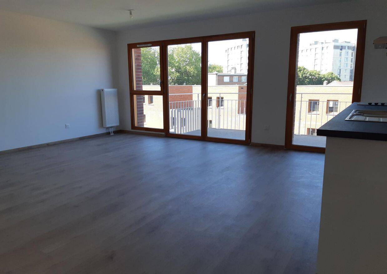 Appartement 3 pièces 70 m² · à Lille · 69,7 m² · 812 €/mois