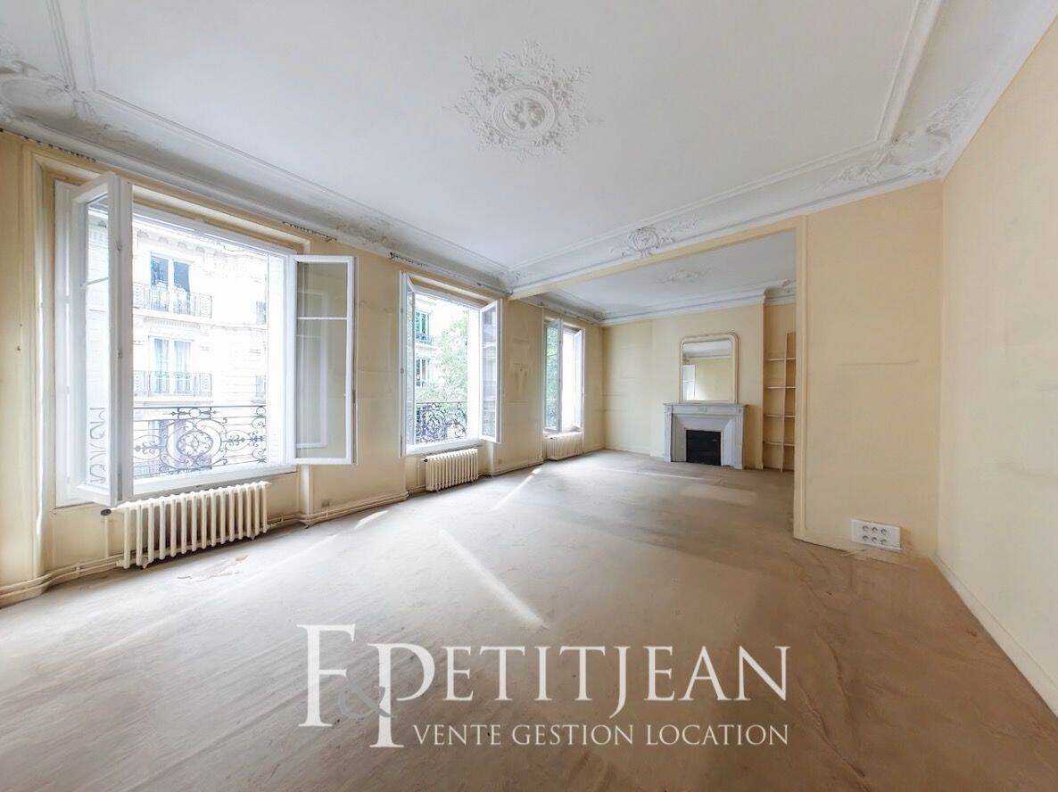 Appartement 3 pièces 84 m² · à Paris 16ème Arrondissement · 84 m² · 820 000 €