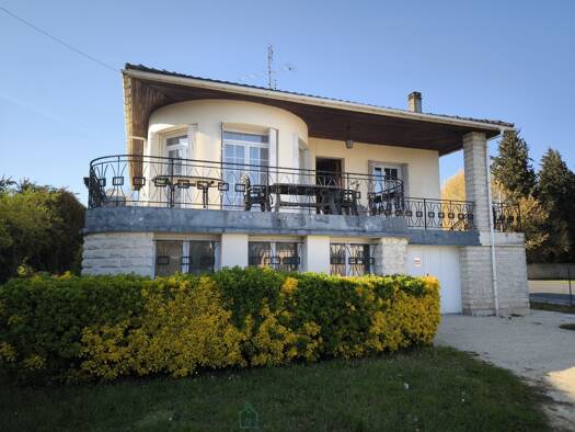 Maison à vendre 265 000 € 5 pièces 3 chambres 142 m² 1 030 m² de terrain Vieux Bergerac Bergerac 24100