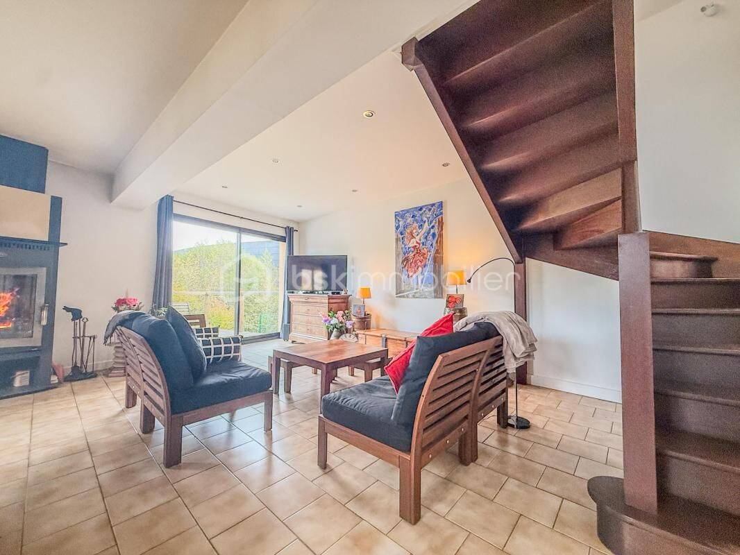 Maison 5 pièces 155 m² · à Pont-l'Évêque · 155 m² · 384 000 €