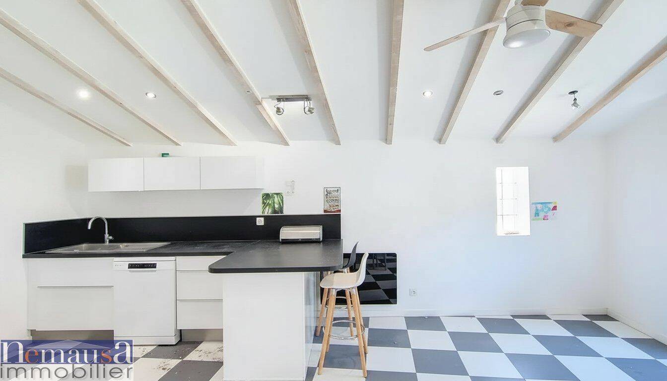 Maison 6 pièces 120 m² · à Nîmes · 120 m² · 327 000 €