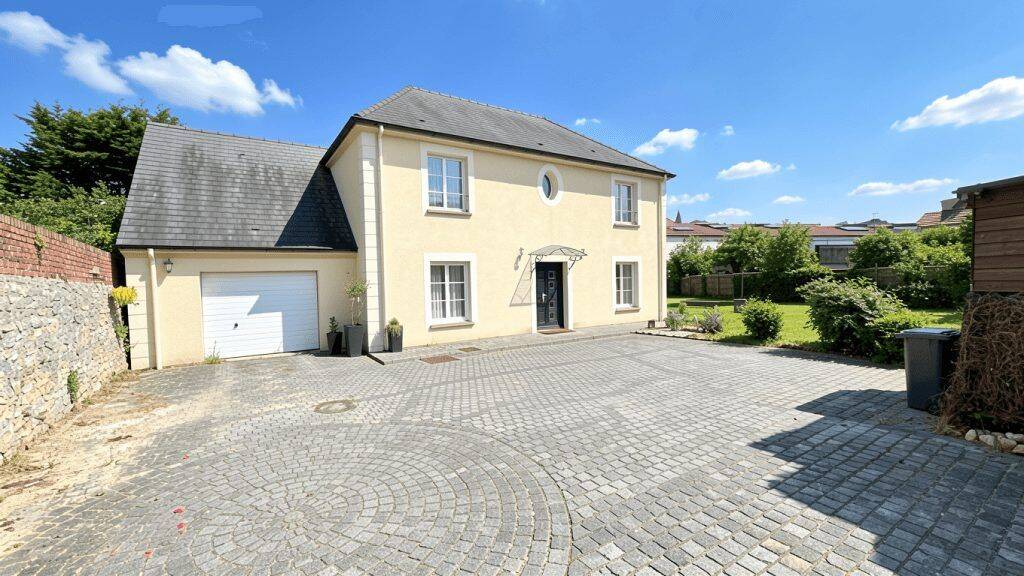 Maison 7 pièces 152 m² · à Clermont · 152,2 m² · 399 000 €
