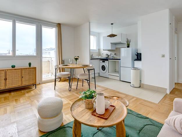 Appartement à louer 1 800 € 2 pièces 1 chambre 40 m² 10ème étage Nation-Picpus Paris 12ème 75012