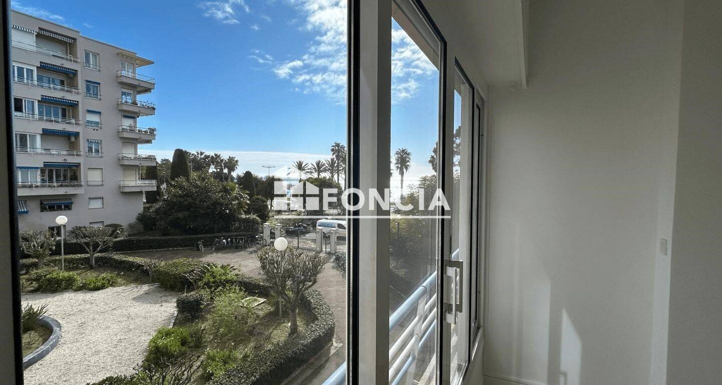Appartement 2 pièces 55 m² · à Cagnes-sur-Mer · 54,6 m² · 340 000 €