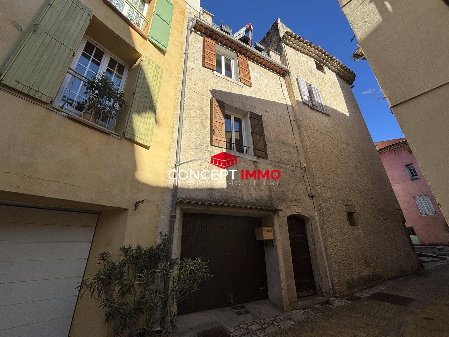 Maison 4 pièces 95 m² · à Belgentier · 95 m² · 220 000 €