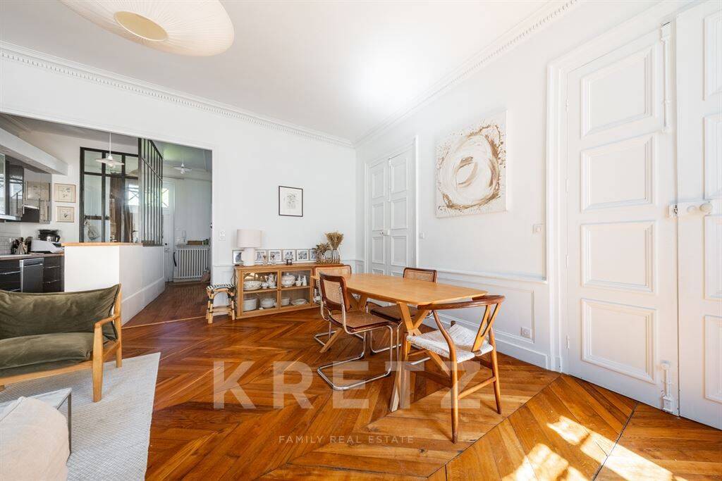 Elégant appartement ancien dans un hôtel particulier - Dijon cen — 3