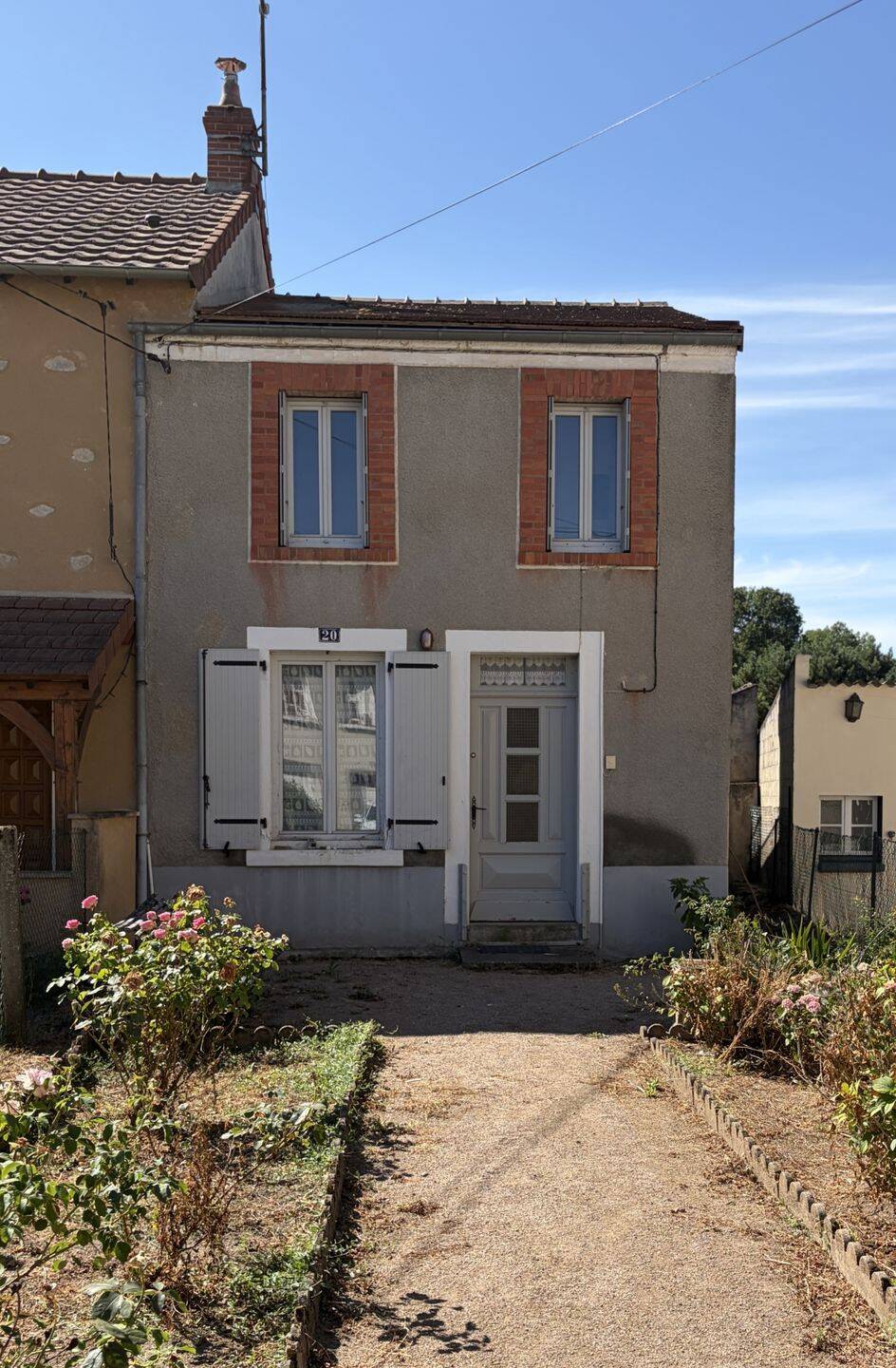 Maison 5 pièces 70 m² · à La Châtre · 70 m² · 59 000 €