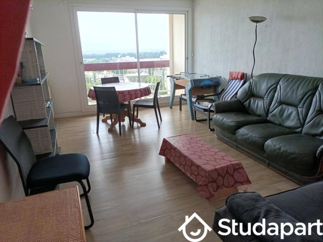 1 pièce 12 m² · à Angers · 12 m² · 419 €/mois