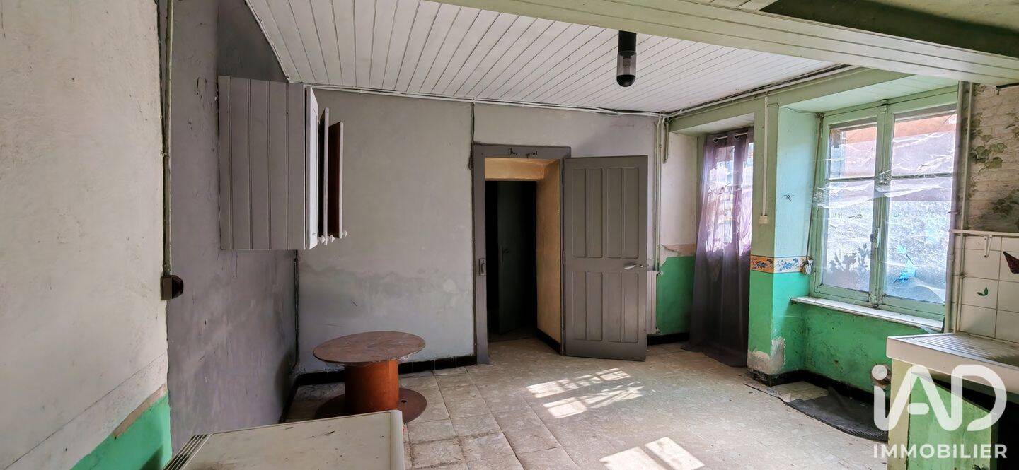 Maison 5 pièces 146 m² · à La Bretenière · 146 m² · 39 000 €