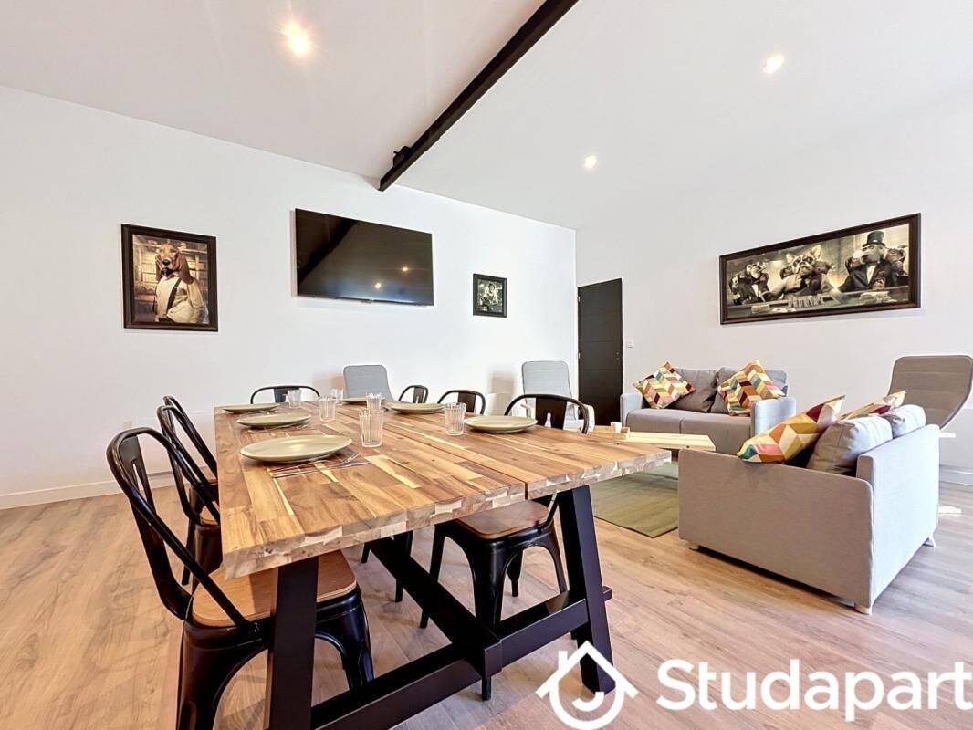 1 pièce 11 m² · à Lille · 11 m² · 590 €