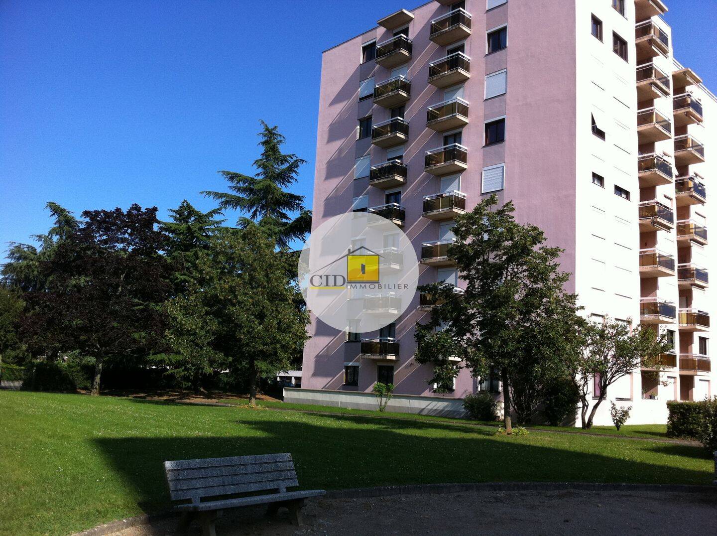 Appartement 2 pièces 30 m² · à Saint-Priest · 30,1 m² · 625 €