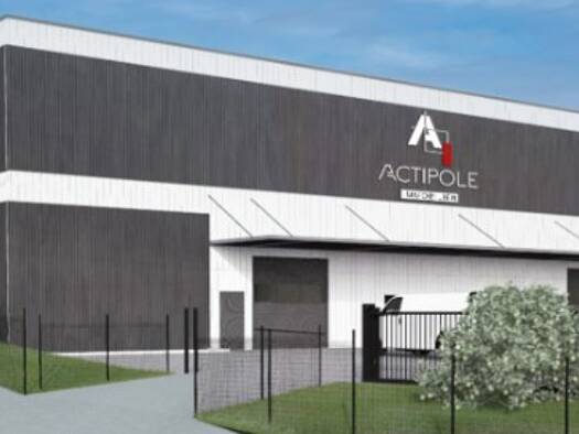 Local d'activités à louer 12 500 € 1 567 m² d'espace de stockage Mâcon 71000