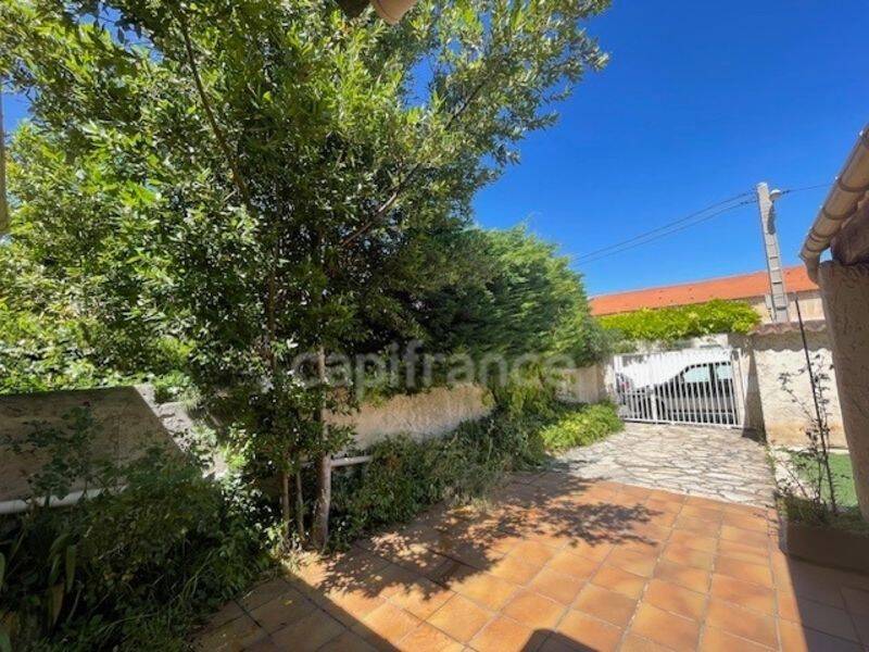 Maison 5 pièces 184 m² · à Marseille 9ème Arrondissement · 184 m² · 650 000 €
