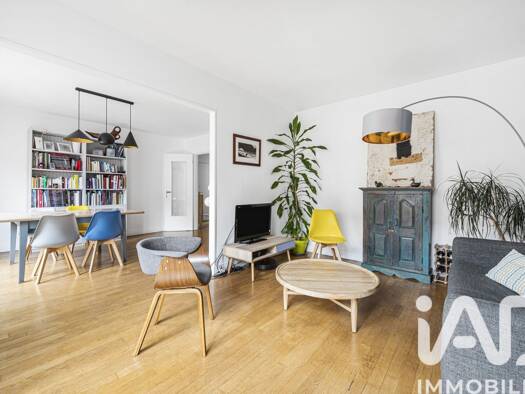 Appartement à vendre 355 000 € 4 pièces 2 chambres 72 m² Étage 2/3 Cachan 94230