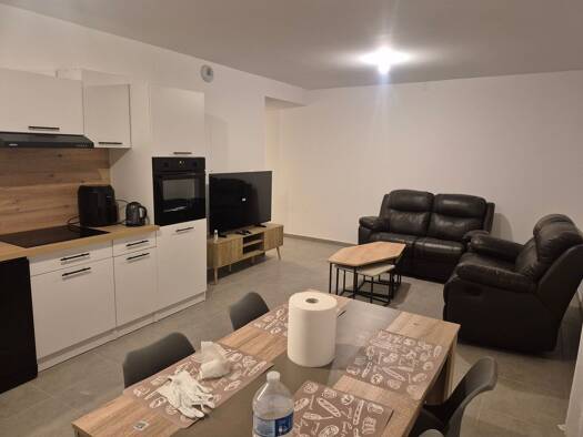 Appartement à louer 499 € 1 pièce 13 m² Briffaut Rousset-Laprat Maninet-Fontlozier La Palla Valence 26000