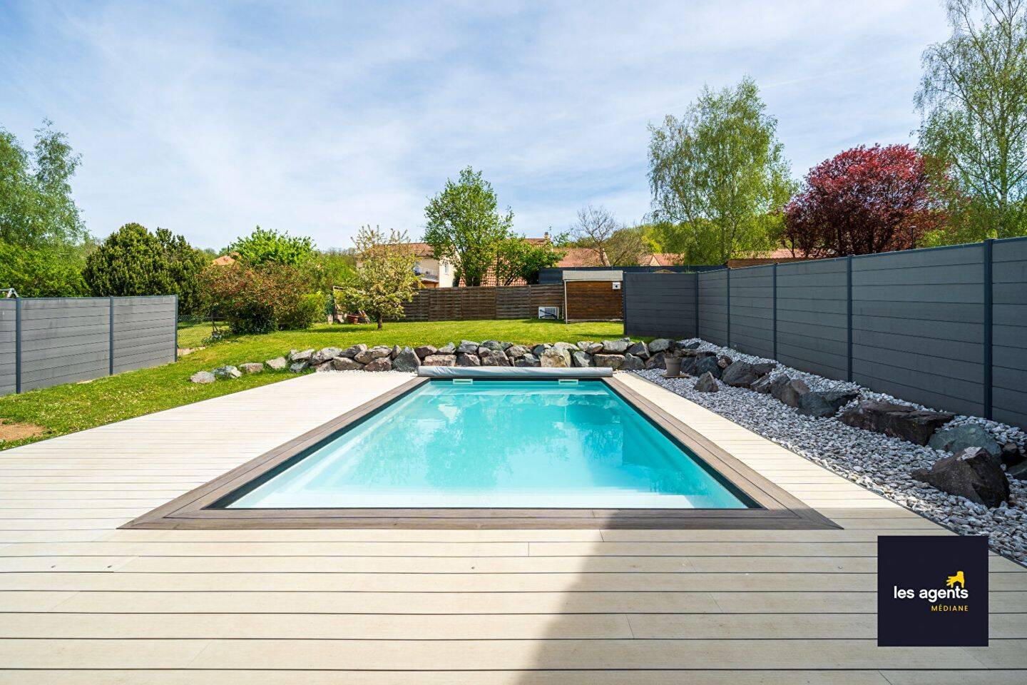 Maison 5 pièces 104 m² · à Pulligny · 104 m² · 275 000 €