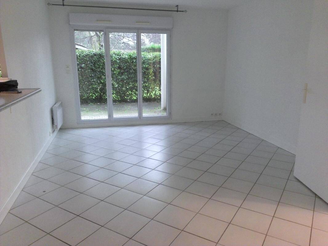 Appartement 2 pièces 50 m² · à Pessac · 50 m² · 740 €/mois