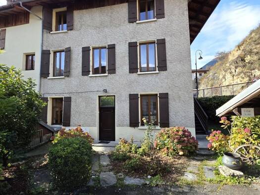 Maison à vendre 850 000 € 13 pièces 8 chambres Aime-la-Plagne 73210