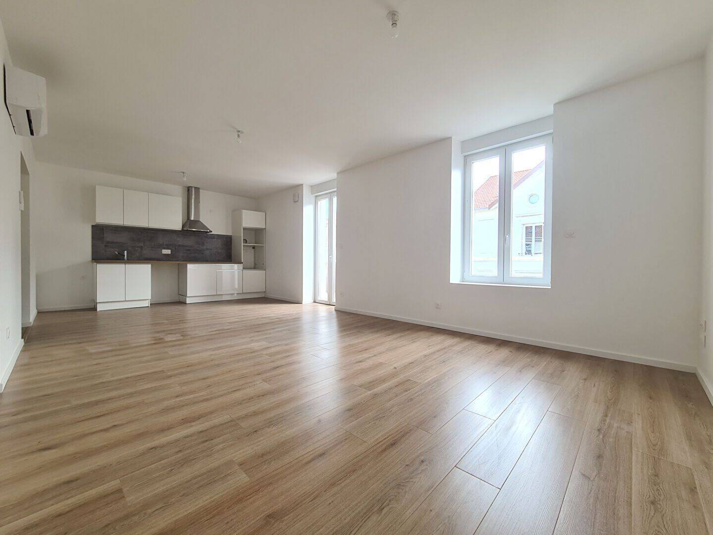 Appartement 3 pièces 70 m² · à Épinal · 69,8 m² · 733 €