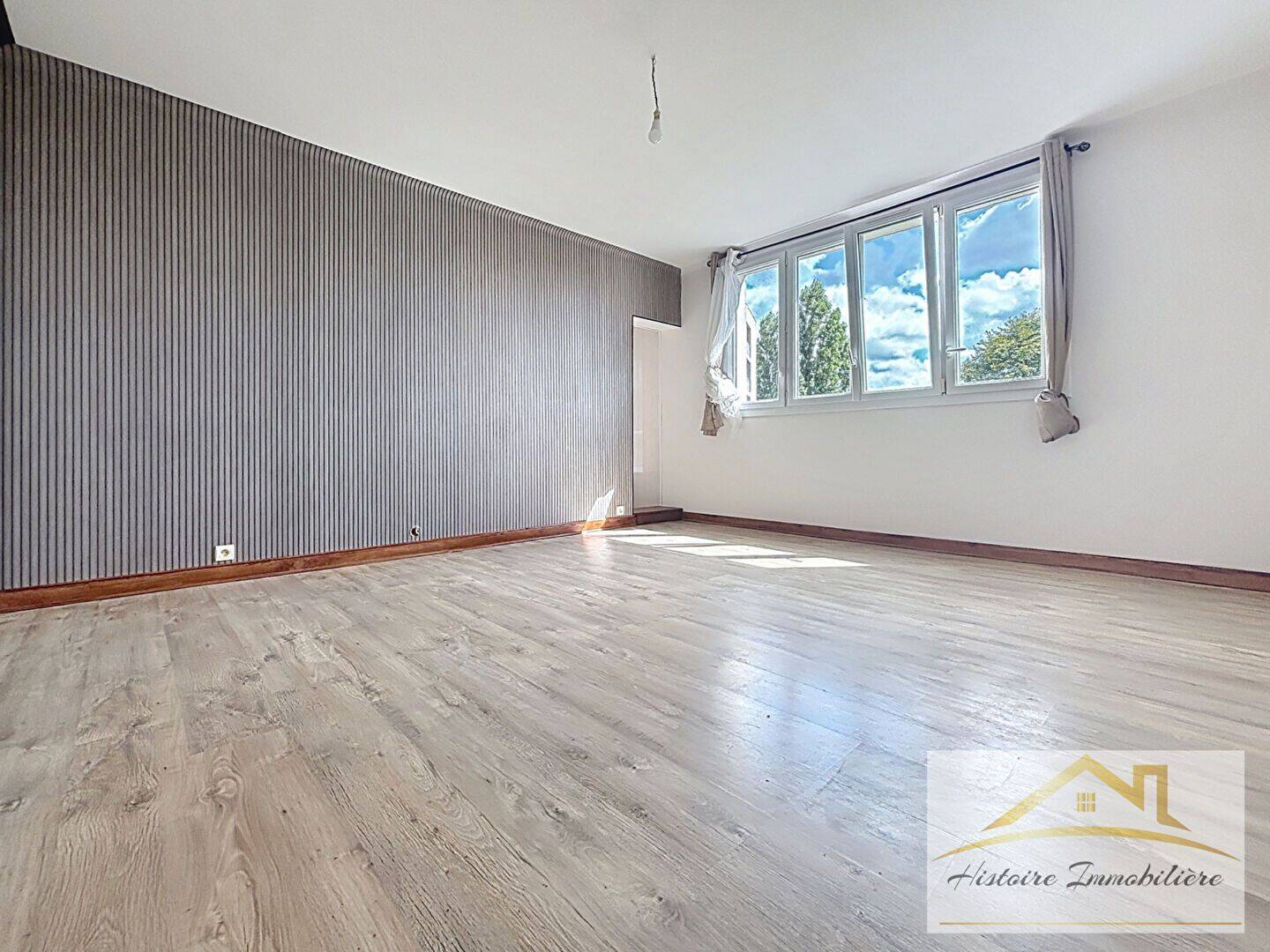Appartement 4 pièces 82 m² · à Brest · 82,4 m² · 120 000 €
