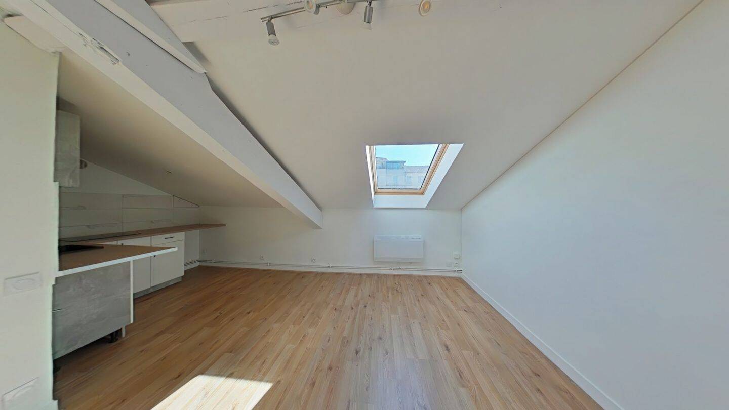 Appartement 2 pièces 23 m² · à Saint-Étienne · 22,7 m² · 395 €/mois