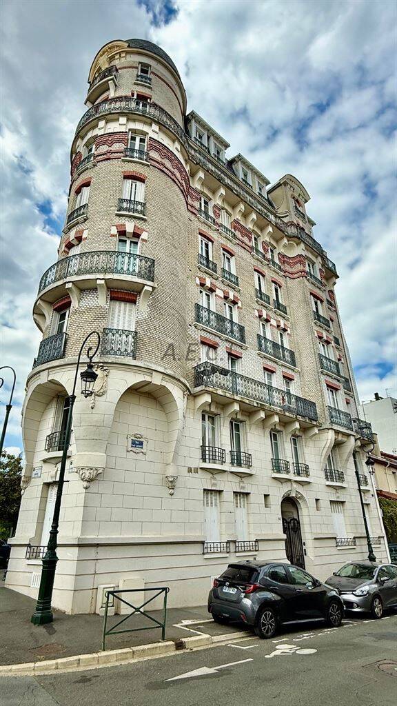 Appartement 2 pièces 28 m² · à Puteaux · 27,9 m² · 240 000 €