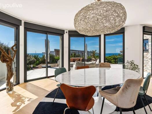 Maison à vendre 1 890 000 € 6 pièces 4 chambres 240 m² Les Sables-d'Olonne 85180