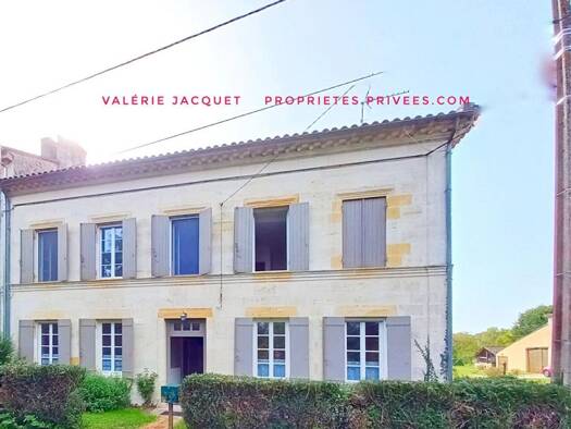 Maison à vendre 318 000 € 6 pièces 4 chambres 170 m² 1 340 m² de terrain Eynesse 33220